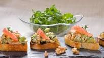 Walnut, Edamame, Grapefruit Bruschetta with Arugula Salad Walnut, Edamame, Grapefruit Bruschetta with Arugula Salad