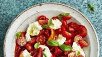 Caprese salad with grilled peppers Caprese salad with grilled peppers