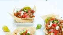 Slow Cooker Chicken Tinga with Chips Slow Cooker Chicken Tinga with Chips