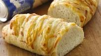 Stuffed Mozzarella Garlic Bread Stuffed Mozzarella Garlic Bread