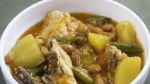 How to Cook Chicken with Pork and Beans How to Cook Chicken with Pork and Beans
