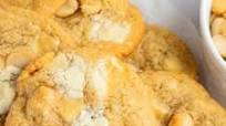 White Chocolate Macadamia Nut Cookies White Chocolate Macadamia Nut Cookies