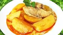 Authentic Hungarian Chicken Paprikash {Easy Hungarian Paprikash Recipe} Authentic Hungarian Chicken Paprikash {Easy Hungarian Paprikash Recipe}