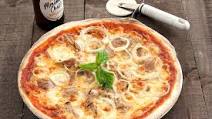 Tuna and Onion Pizza Tuna and Onion Pizza