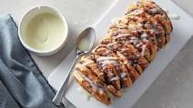 Nutella®-Stuffed Biscuit Pull-Apart Bread Nutella®-Stuffed Biscuit Pull-Apart Bread