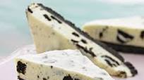 Cookies and Cream Cheesecake Slice Cookies and Cream Cheesecake Slice