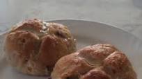 Hot Cross Buns - Updated Version Hot Cross Buns - Updated Version