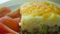 Ground Beef with String Beans and Mashed Potatoes Ground Beef with String Beans and Mashed Potatoes