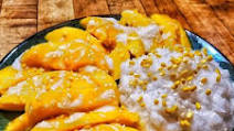 Thai Mango Sticky Rice (Khao Neeo Mamuang) Thai Mango Sticky Rice (Khao Neeo Mamuang)