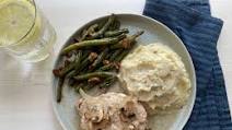 Baked Pork Chops with Cream of Mushroom Soup Baked Pork Chops with Cream of Mushroom Soup