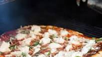 How to Grill Pizza How to Grill Pizza