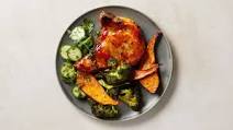 Sweet-and-Spicy Pork Chops Sweet-and-Spicy Pork Chops
