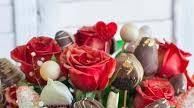 How to Make a Chocolate Strawberry Bouquet (video) How to Make a Chocolate Strawberry Bouquet (video)