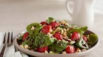 Strawberry Spinach Salad Recipe with Vanilla Balsamic Dressing Strawberry Spinach Salad Recipe with Vanilla Balsamic Dressing