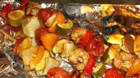SHRIMP & VEGGIE KABOBS (GRILLED/OVEN-ROASTED) SHRIMP & VEGGIE KABOBS (GRILLED/OVEN-ROASTED)