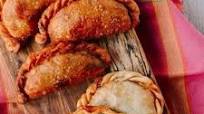 Beef & Cheese Empanadas: Baked or Fried Beef & Cheese Empanadas: Baked or Fried