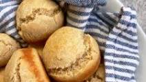 Paleo Dinner Rolls (with Almond Flour) Paleo Dinner Rolls (with Almond Flour)