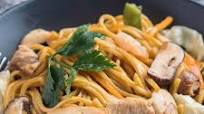 Pancit Canton with the Most Delicious Sauce Pancit Canton with the Most Delicious Sauce