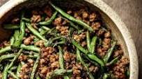 Dry-Fried Long Beans and Minced Pork with Olive Vegetables Dry-Fried Long Beans and Minced Pork with Olive Vegetables