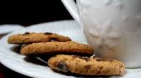 Amazing Soft and Chewy Chocolate Chip Cookies Amazing Soft and Chewy Chocolate Chip Cookies
