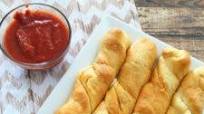 Homemade Pizza Twists made with Crescents Homemade Pizza Twists made with Crescents