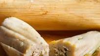 Green Chile Chicken Tamales (Tamales con Salsa Verde y Pollo) Green Chile Chicken Tamales (Tamales con Salsa Verde y Pollo)