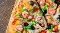 Shrimp Pizza: the fast, simple recipe for a mouthwatering seafood pizza Shrimp Pizza: the fast, simple recipe for a mouthwatering seafood pizza