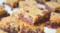 Brookies (Brownie + chocolate Chip Cookie) Brookies (Brownie + chocolate Chip Cookie)