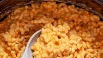 BEST Crockpot Mac and Cheese Recipe BEST Crockpot Mac and Cheese Recipe