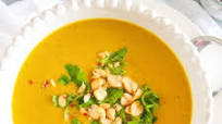 Spicy Cauliflower Soup with Curry Spicy Cauliflower Soup with Curry