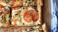 Focaccia with Caramelized Onion, Tomato & Rosemary Recipe Focaccia with Caramelized Onion, Tomato & Rosemary Recipe