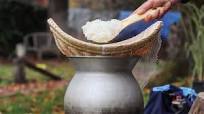 Steaming Rice in a Bamboo Basket: Mov Vum Cub Steaming Rice in a Bamboo Basket: Mov Vum Cub
