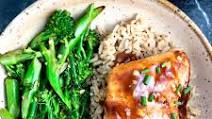 Orange Garlic Soy Salmon and Rice Bowls Orange Garlic Soy Salmon and Rice Bowls