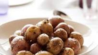 Roasted Baby Potatoes with Herbs Roasted Baby Potatoes with Herbs