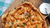 Sriracha Honey Chicken Pizza Sriracha Honey Chicken Pizza