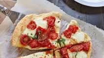 Quick and Easy Greek Yogurt Caprese Pizza Quick and Easy Greek Yogurt Caprese Pizza