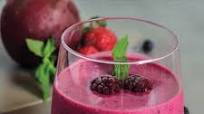Easy Berry and Beet Smoothie Easy Berry and Beet Smoothie
