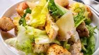 Caesar Salad, la Ricetta Originale Caesar Salad, la Ricetta Originale