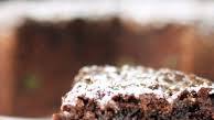 Chocolate Rava Cake in cooker Chocolate Rava Cake in cooker