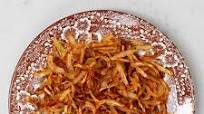 How to Make Fried Onions (Crispy Onions/Birista) - No Batter) How to Make Fried Onions (Crispy Onions/Birista) - No Batter)