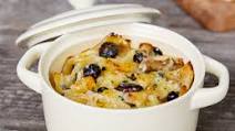 BAKED FARFALLE WITH MUSHROOMS AND GORGONZOLA CHEESE BAKED FARFALLE WITH MUSHROOMS AND GORGONZOLA CHEESE
