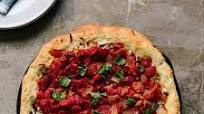 Recipe: Deep-Dish Chicago-Style Sausage and Mushroom Skillet Pizza Recipe: Deep-Dish Chicago-Style Sausage and Mushroom Skillet Pizza