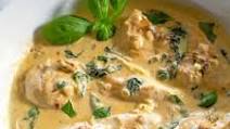 One-Pan Creamy Chicken and Spinach One-Pan Creamy Chicken and Spinach