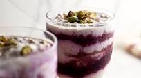 Yogurt Berry Parfait With Steel-Cut Oats Yogurt Berry Parfait With Steel-Cut Oats