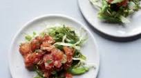 Spicy Salmon Tartare with Cabbage, Green Beans & Herbs Spicy Salmon Tartare with Cabbage, Green Beans & Herbs