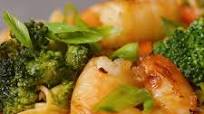 Honey-Garlic Shrimp Chow Mein Recipe by Tasty Honey-Garlic Shrimp Chow Mein Recipe by Tasty