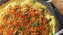 Cheesy Vegan Potato & Broccoli Casserole Cheesy Vegan Potato & Broccoli Casserole