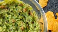 Easy Homemade Vegan Guacamole Easy Homemade Vegan Guacamole