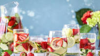 Strawberry Summer Water Strawberry Summer Water