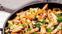 Thai Stir Fry Noodles - Pad See Ew Thai Stir Fry Noodles - Pad See Ew